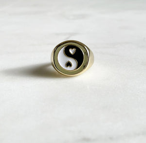 
            
                Load image into Gallery viewer, Yin Yang Ring
            
        