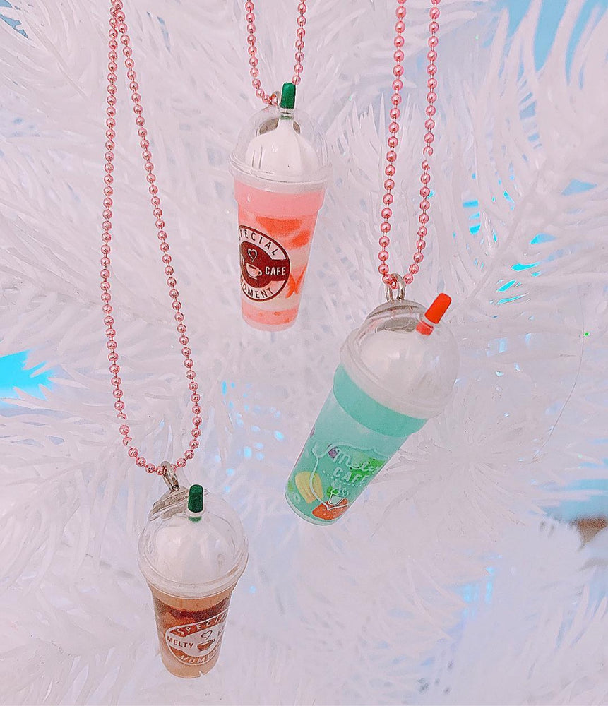 
            
                Load image into Gallery viewer, Large Iced Drink Necklace
            
        
